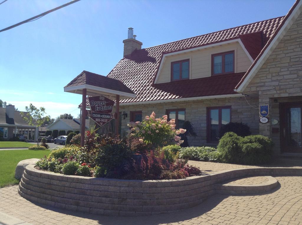 Saint-Anselme Douces Evasions Bed & Breakfast エクステリア 写真